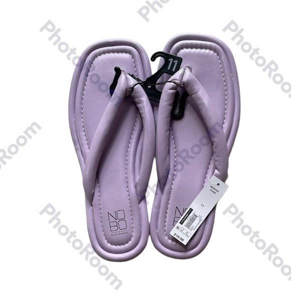 Women's Flip Flop Sandals, Time and Tru, Size-8W. Color-Black, NWT - Picture 2 of 5